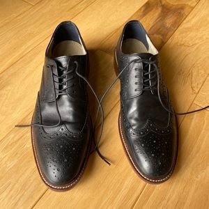 Banana Republic Hadley Italian Leather Brogue Oxford